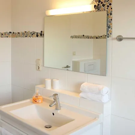 Ferienhaus Aquamarin Ostseeauszeit&Kaminfeuer *